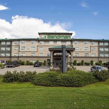Sandman Hotel Quesnel Exterior foto